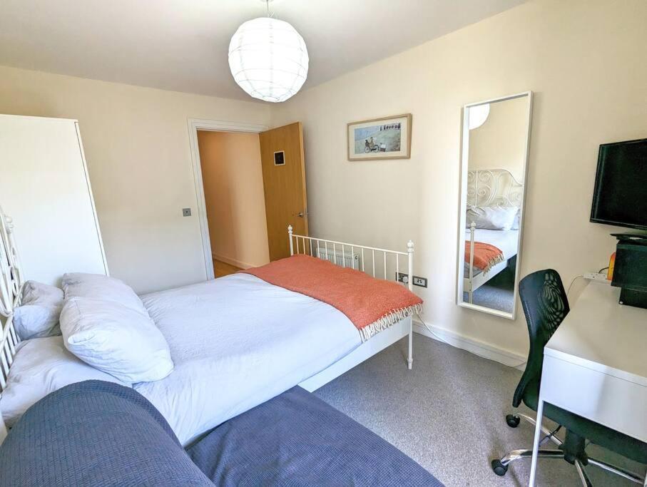 Canal Room Londen Buitenkant foto