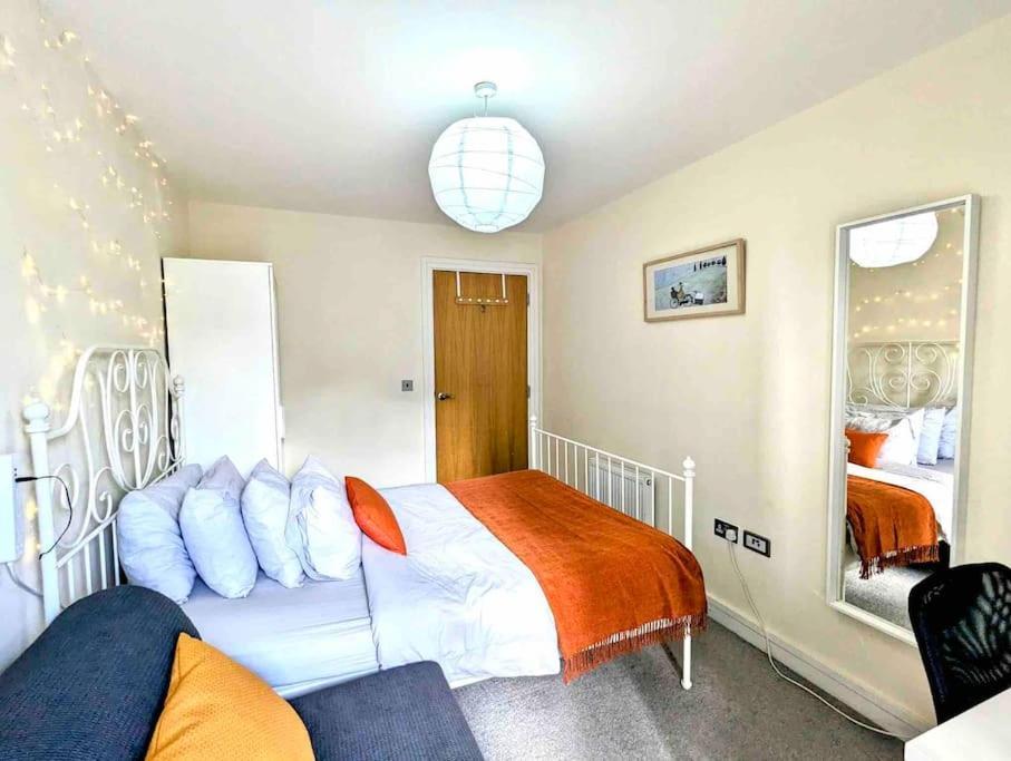 Canal Room Londen Buitenkant foto